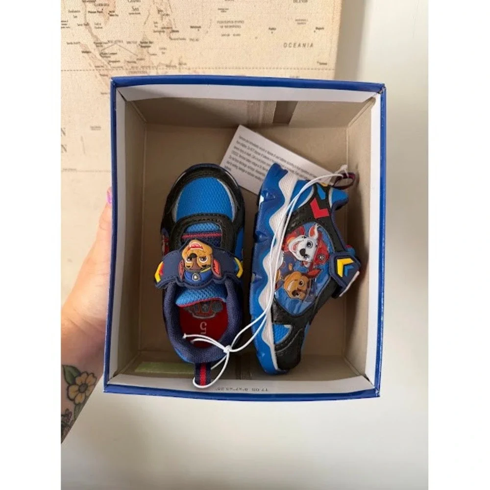Light Up Nickelodeon Paw Patrol Sneakers Size 5 Blue Chase Marshall Athletic